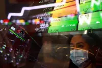Harga Saham Mejit, BEI Cermati Pola Transaksi IFSH dan MITI