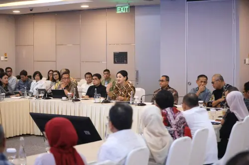 Usai Pengumuman MSCI, OJK Kumpulkan Analis Hingga Finfluencer
