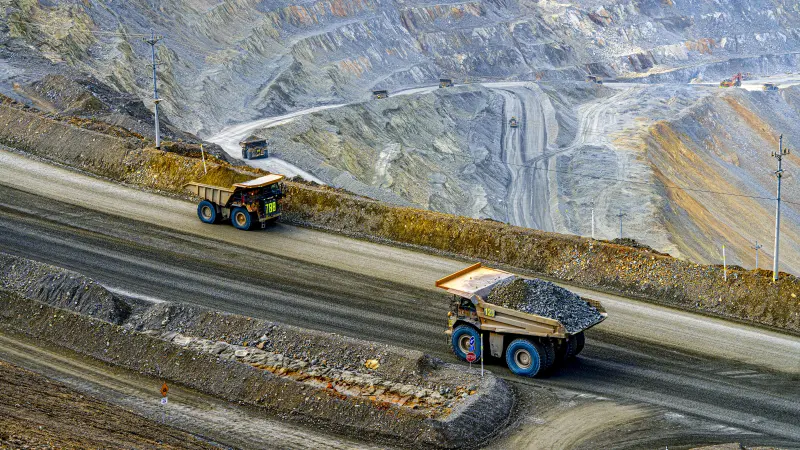 Kantongi Pernyataan Efektif OJK, Amman Mineral (AMMN) Siap Melantai di Bursa