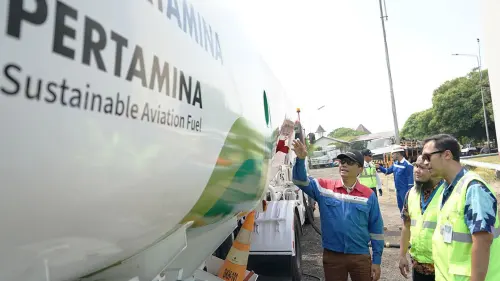 Jajaki Penggunaan Energi Terbarukan, Garuda Indonesia Uji Coba Bioavtur Pada Mesin Pesawat B737-800 NG