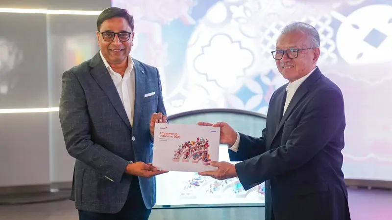 Dorong Pemanfaatan AI untuk Pertumbuhan di Luar Metropolitan, Indosat (ISAT) Luncurkan Empowering Indonesia Report 2024