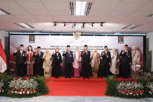 Lakukan Transformasi Organisasi, OJK Lantik 4 Pejabat Baru