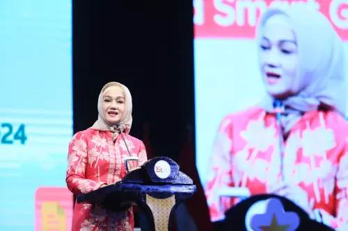 OJK Dorong Pengembangan Keuangan Syariah Melalui Gen Z