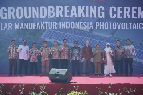 Kementerian Investasi Kantongi Investasi Pabrik Panel Surya di Batang Sebesar Rp 8 Triliunriliun