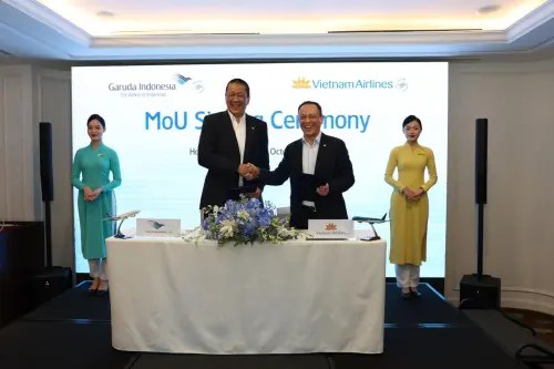 Perkuat Ekosistem Aviasi di ASEAN, Garuda Indonesia Gandeng Vietnam Airlines