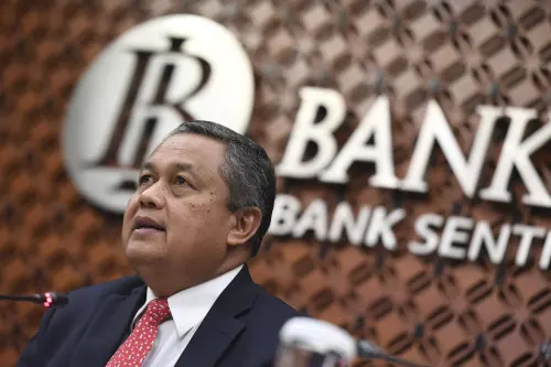 KPK Geledah Ruang Kerja Gubernur Bank Indonesia, OJK Menyusul?