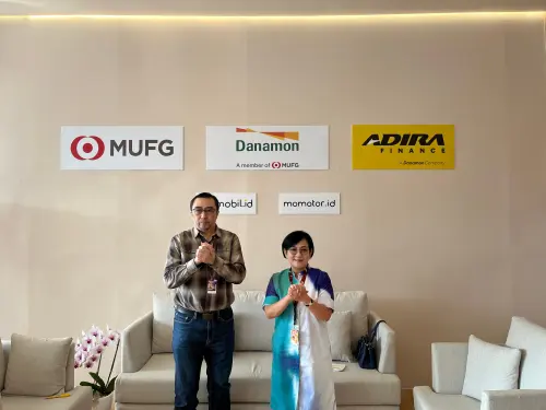 Adira Finance Tawarkan Promo Eksklusif di Indonesia International Motor Show 2025