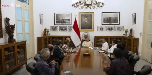 Bahas Program Strategis dan Investasi, Prabowo Temui 8 Konglomerat di Istana