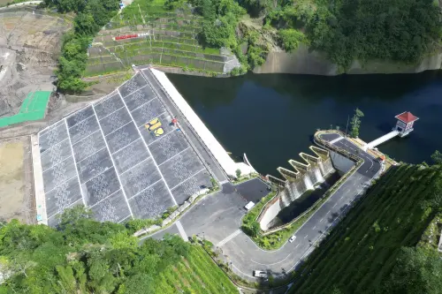 Jaga Pasokan Air Bersih Bali, SMGR Pasok 76.000 Ton Semen untuk Bendungan Sidan