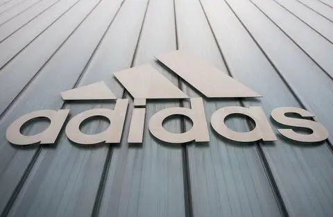 Usai Konflik dengan Kanye West, Adidas Bakal Pangkas 500 Pekerja