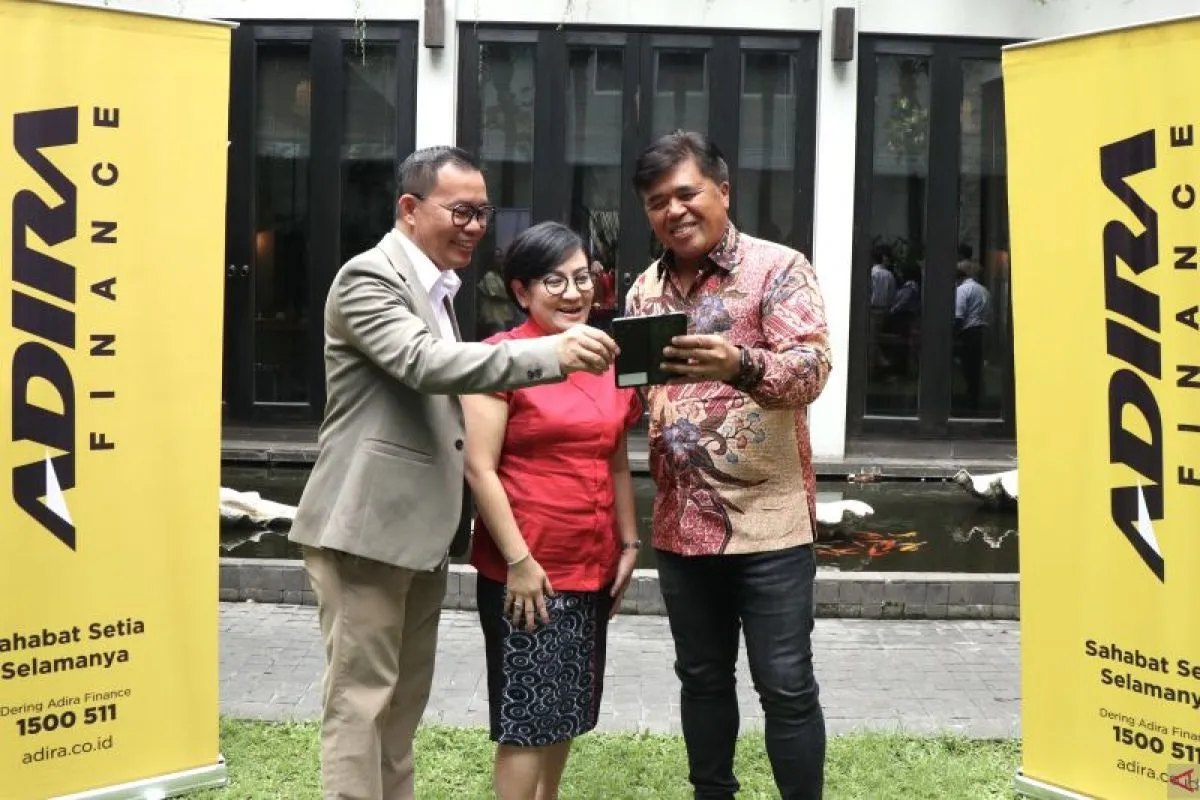 Perkuat Layanan Pembiayaan di Indonesia, ADMF dan Mandala Finance Umumkan Merger