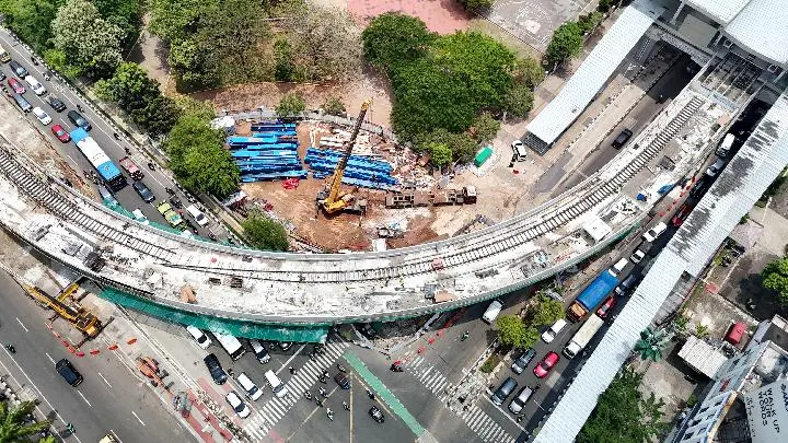 Kebut Proyek LRT Jakarta Fase 1B, WSKT Beberkan Progresnya Capai 51,19 Persen
