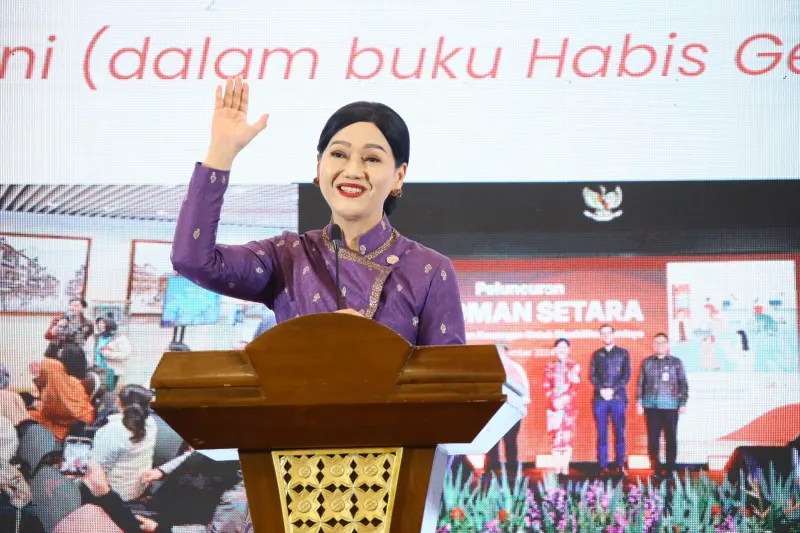 OJK, BI dan KP2MI Ajarkan Kelola Uang ke Ribuan Pekerja Migran Perempuan