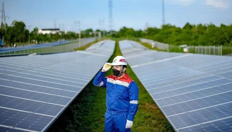 Gandeng Perusahaan China, Pertamina NRE Bangun Pabrik Panel Surya di Indonesia