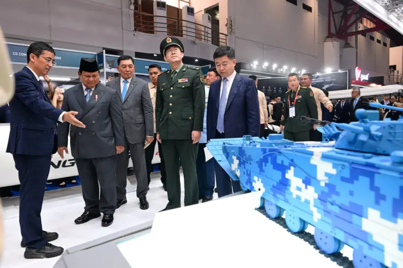 Perkuat Industri Pertahanan Nasional, GMF Jalin Kemitraan Strategis di Indo Defence 2025