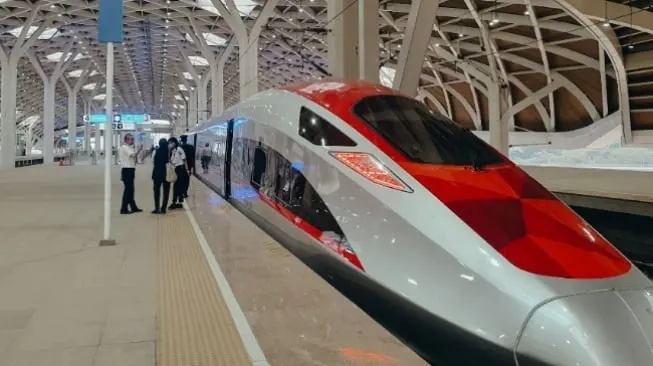 Konsorsium China Restui Pengambilalihan Utang Whoosh oleh Kemenkeu