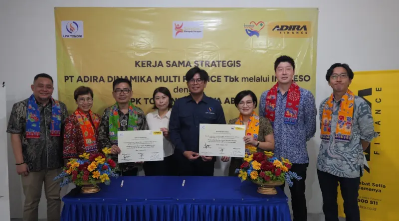 Ciptakan SDM Unggul, Adira Finance Salurkan Beasiswa Siswa Vokasi