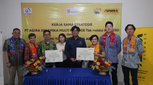 Ciptakan SDM Unggul, Adira Finance Salurkan Beasiswa Siswa Vokasi