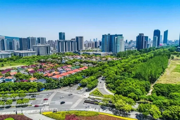 Jadi Magnet Investor Asing, Karawang Kantongi Investasi Rp30,24 Triliun