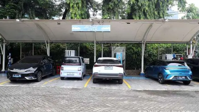 Anak Usaha Astra Otoparts dan PLN Enjiniring Kompak Bangun SPKLU