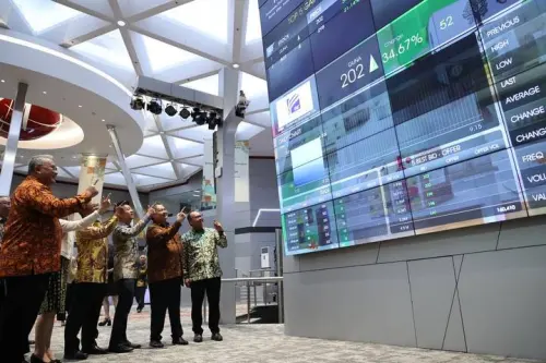 Didukung Kebijakan The Fed dan Stimulus Pemerintah, IHSG Diprediksi Melesat Pekan Ini