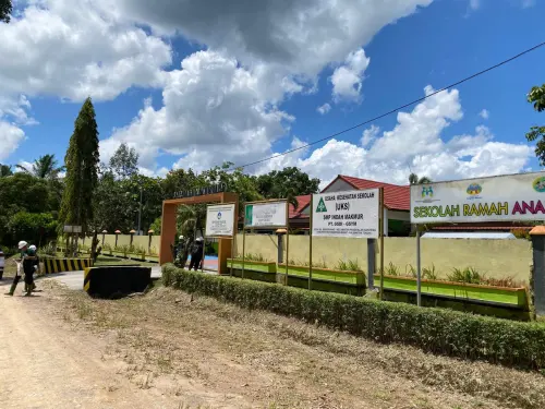 Astra Agro (AALI) Tanam Kesadaran Lingkungan Lewat Muatan Lokal Sekolah Binaan