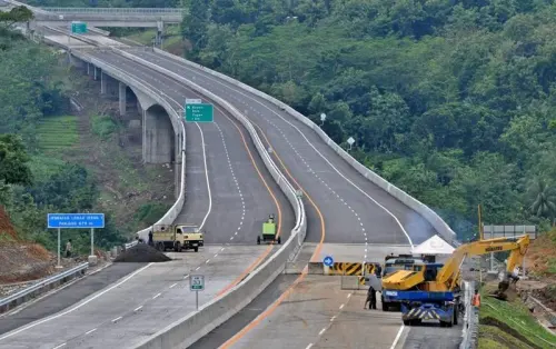 JSMR Kebut Pembangunan Tol Yogyakarta–Bawen, Dua Seksi Siap Beroperasi 2026