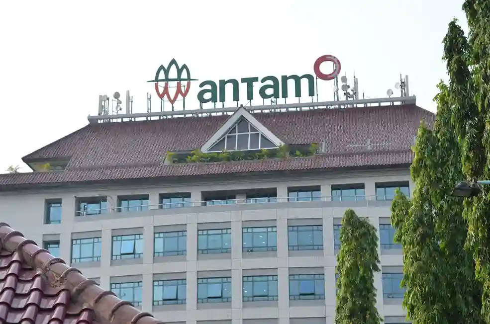 Eks Jenderal Bintang 3 Jadi Dirut ANTM, Begini Karier Untung Budiharto