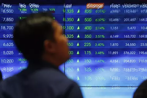 OJK Sebut Peluang IHSG ke Level 10.000 Masih Terbuka Lebar