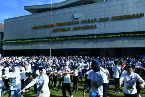 JAST Perpanjang Kerja Sama Pengelolaan Contact Center 177 Kemendikdasmen untuk 2026