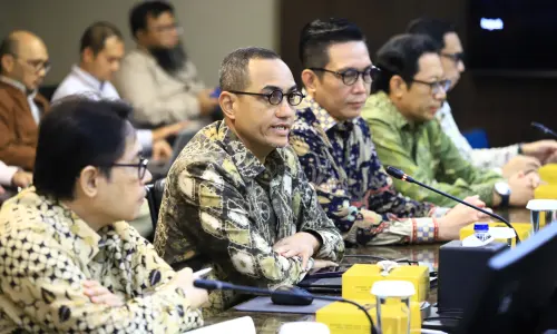 Hari Ini, BEI Kumpulkan Emiten hingga Sekuritas Bahas Regulasi Baru