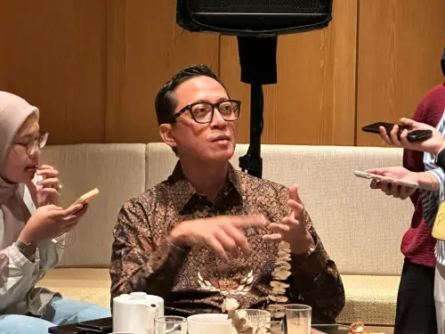 Jadi CEO INA, Oki Ramadhana Dicopot dari Mandiri Sekuritas
