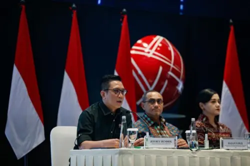 Luhut Usul Struktur Baru Pejabat OJK-BEI, Ini Kata Bos BEI