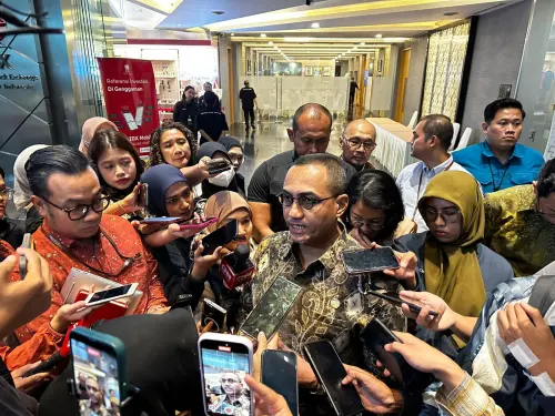 OJK Belum Kantongi Emiten Lain soal Dugaan Manipulasi Pasar