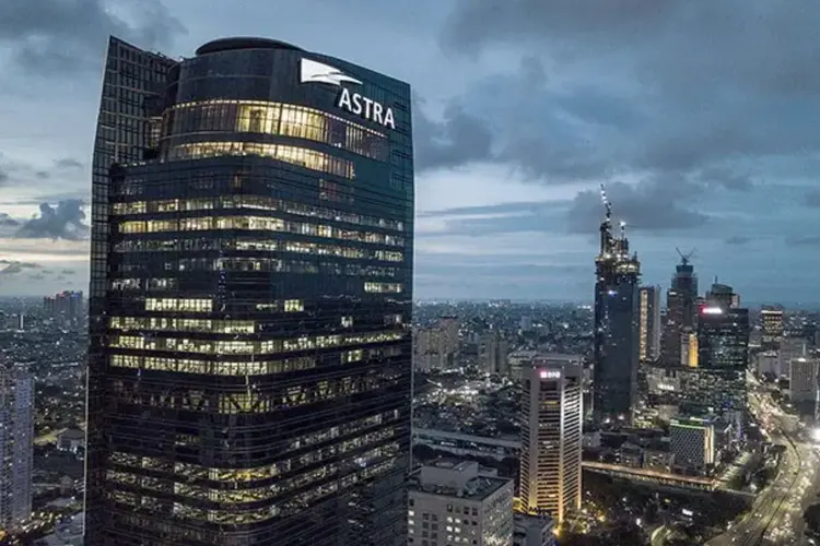 Laba Bersih Astra (ASII) Ambles Sepanjang Semester I-2026