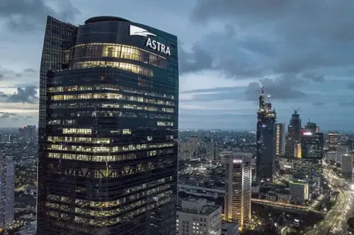 Laba Bersih Astra (ASII) Ambles Sepanjang Semester I-2026