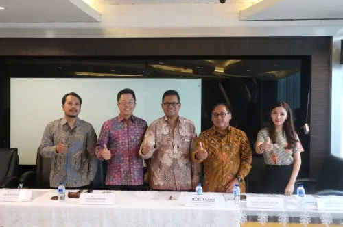 MKNT Siapkan Aksi Korporasi Jumbo, Pengendali Baru Siap Masuk