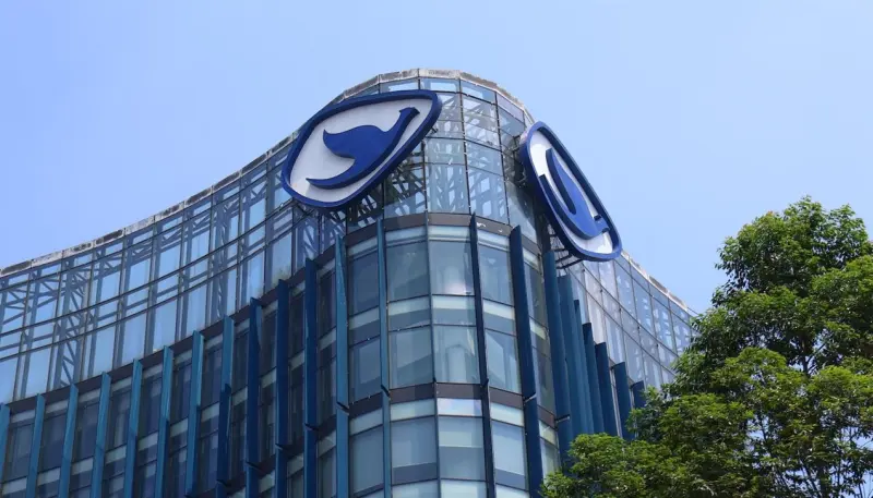 Pewaris Blue Bird Lego Saham Rp78,31 Miliar di Bawah Harga Pasar