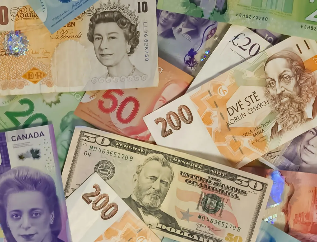 Rupiah Menguat Tipis ke Rp17.861, Mayoritas Mata Uang Asia Bergerak Variatif