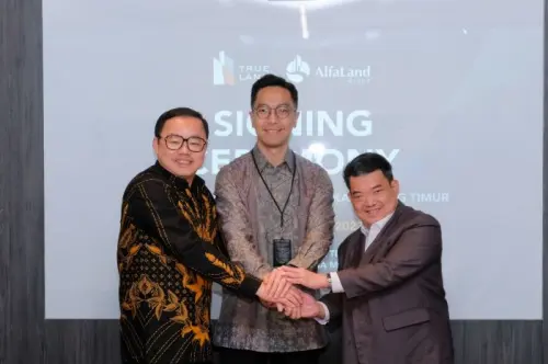 Telat Rilis Lapkeu 2025, BEI Gembok Saham TRUE