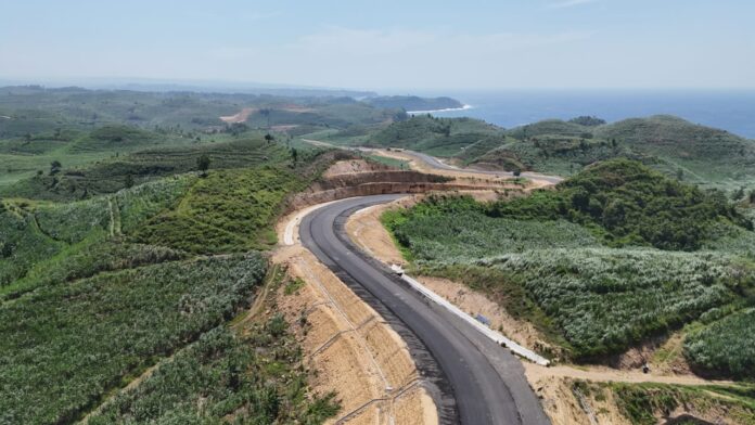 ptpp, bumn karya, bumn konstruksi, proyek PTPP, proyek jalan, jalan lintas selatan, inovasi konstruksi