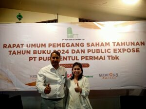 Kiri-Kanan: Direktur PT Puri Sentul Permai Tbk (KDTN) Rolf B. Pohan dan Irene Nursalim saat papan kinerja tahun 2025.