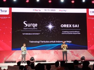 Direktur Utama PT Solusi Sinergi Digital Tbk (WIFI) bersama Hiroshi Kobayashi, CEO OREX SAI