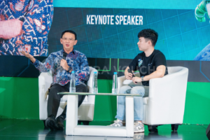 Basuki Tjahaja Purnama atau Ahok sebagai Pengusaha yang juga mantan Anggota Dewan Perwakilan Rakyat Republik Indonesia dan Gubernur Jakarta menjadi pembicara di acara Undian UVGC Raffle di Ultra Voucher Festival 2026